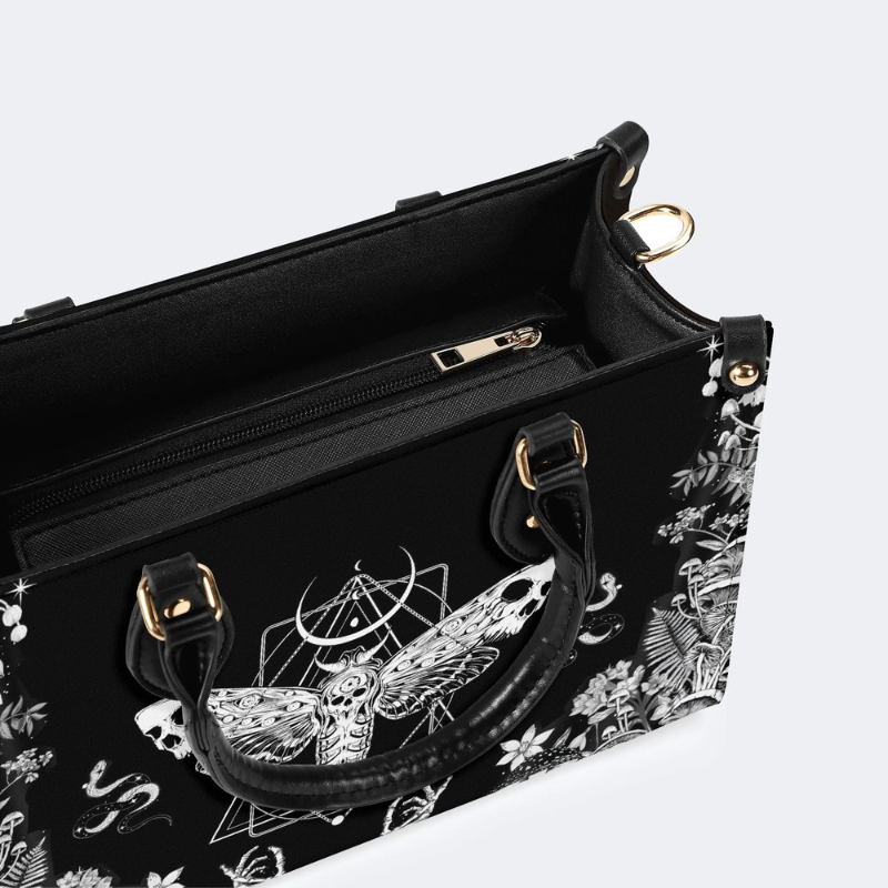 Geometric Moth And Snake Print Handbag_11