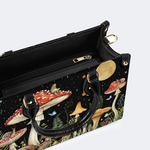 Plants And Animals Under The Stars Handbag_11