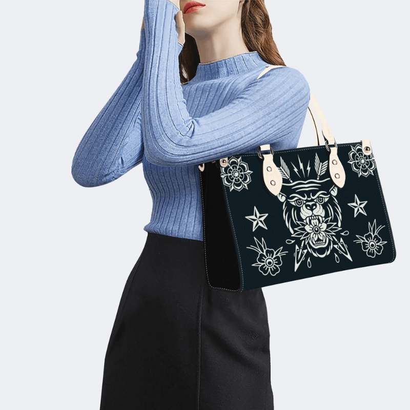 Retro Black Panther And Bow And Arrow Print Handbag_07