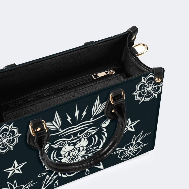 Retro Black Panther And Bow And Arrow Print Handbag_11