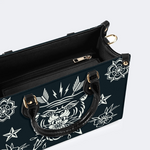 Retro Black Panther And Bow And Arrow Print Handbag_11