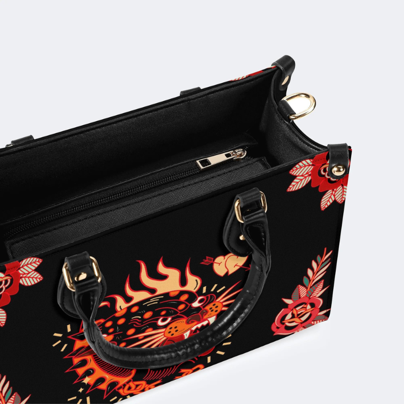 Spotted Leopard Wearing A Collar Handbag Factory Direct Sales