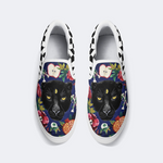 Three-Eyed Black Panther Print Slip On Shoes