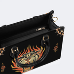 Three-eyed Black Panther Print Handbag