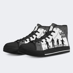 Unisex Horror-Druck - High Top Canvas