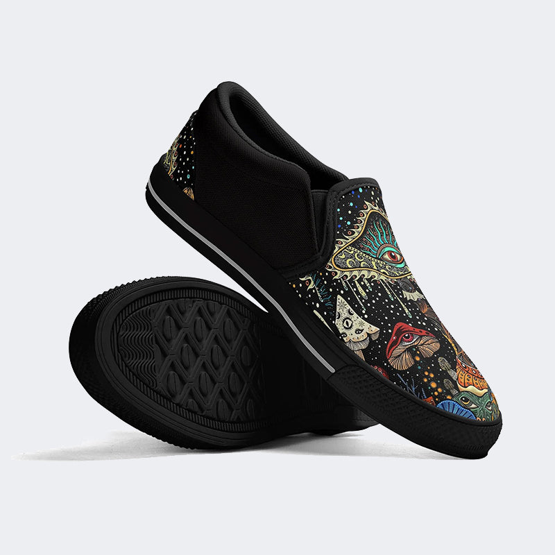 Retro Dark Mushroom Eyes Halloween Print - Slip On Shoes