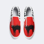 Frightened Wolf Print - Slip On Shoes