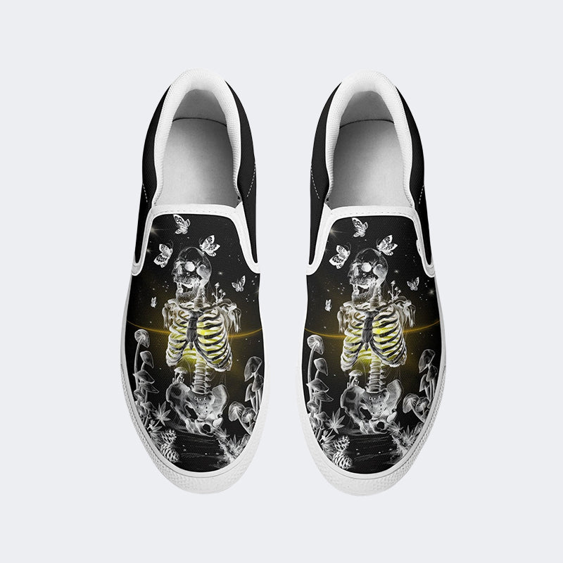 Skull And Butterfly Pattern Print - Slip On Shoes