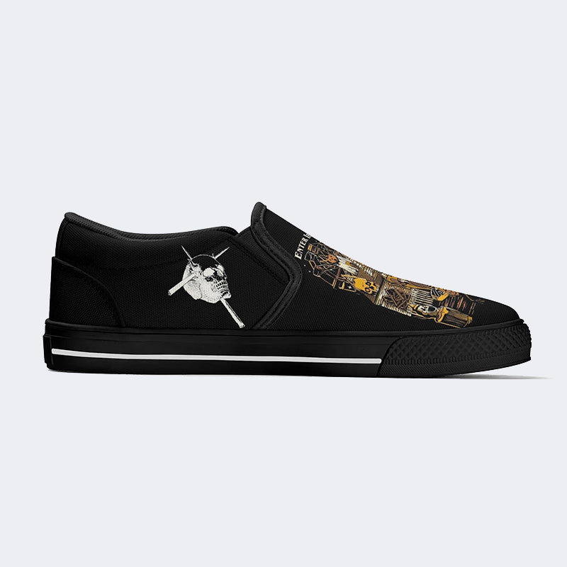 Unisex Hallwoeen Horror Print - Slip On Shoes