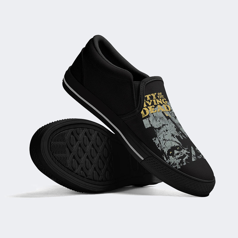 Horror Retro City Unisex - Slip On Shoes