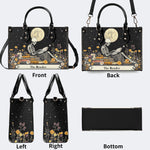 Skeleton Reading A Book Among Flowers - Leather Handbag