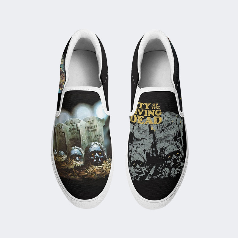 Horror Retro City Unisex - Slip On Shoes