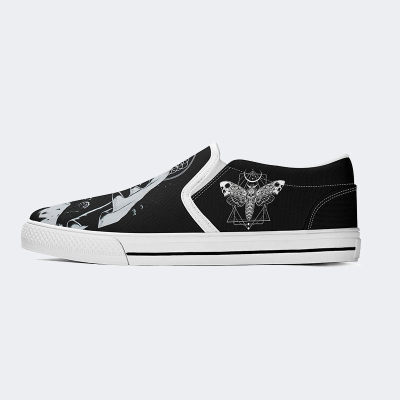 Unisex Skull Print - Slip On Shoes