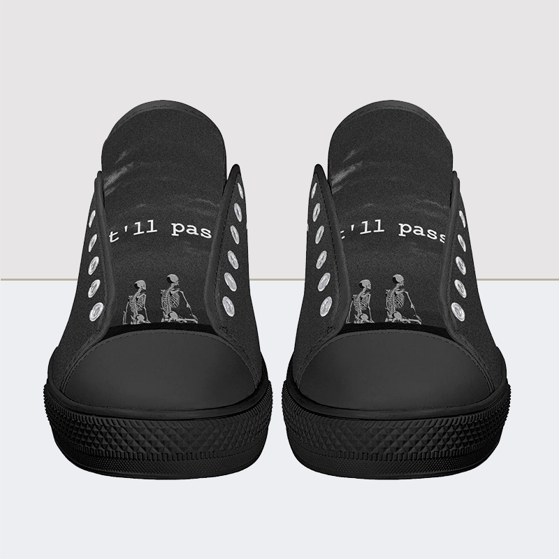 It’ll Pass Skull Low Top Canvas Shoes