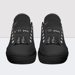 It’ll Pass Skull Low Top Canvas Shoes