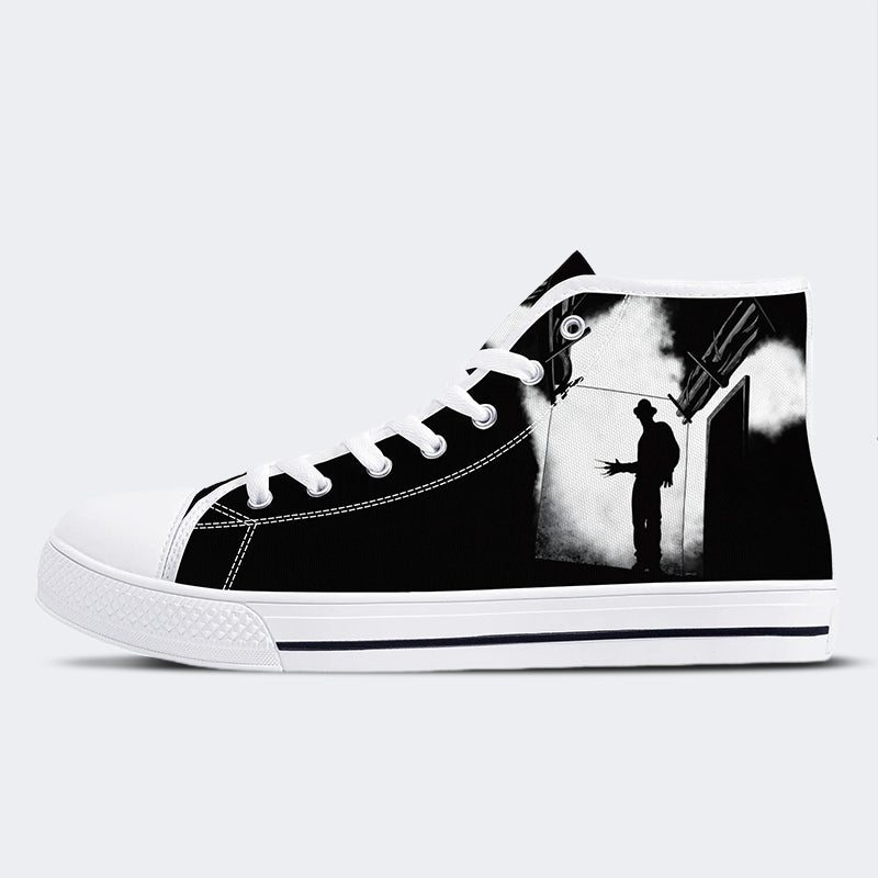 Unisex Horror-Druck - High Top Canvas