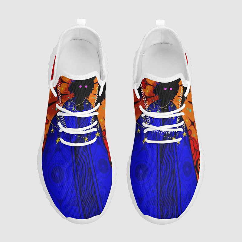 Figure Graphic Print Mesh Knit Sneakers