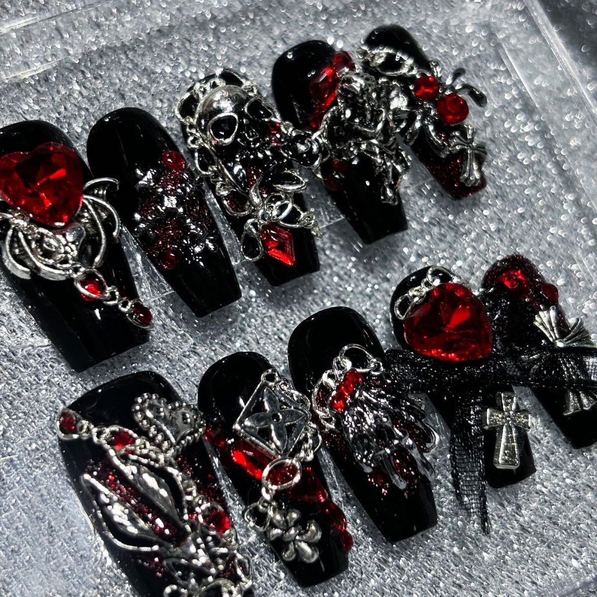 Dark Skull Bloody Mary Press On Nails