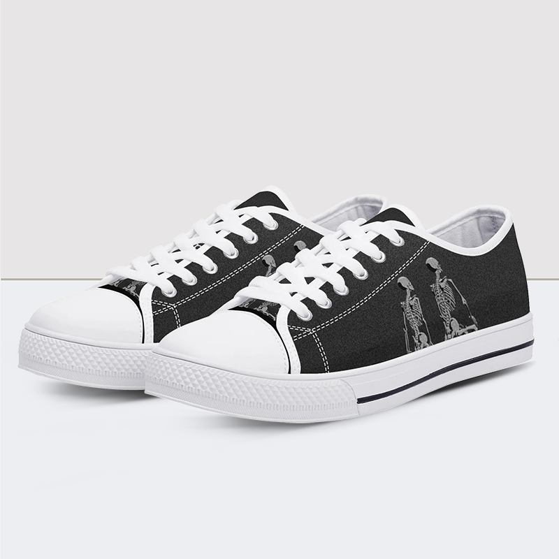 It’ll Pass Skull Low Top Canvas Shoes