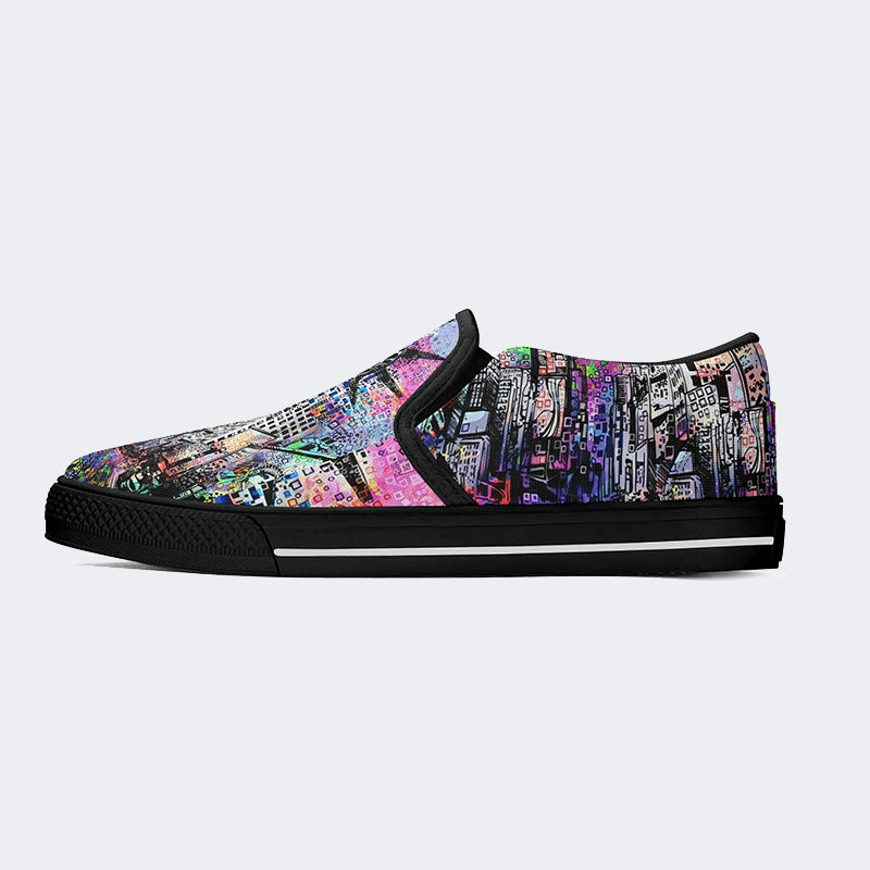 Unisex Statue of Liberty Graffiti Art Print - Slip On Shoes