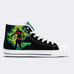 Unisex Horror-Druck - High Top Canvas