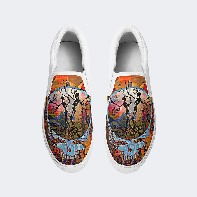 Unisex Tie Dye Skull Graphic Print - Slip On Shoes