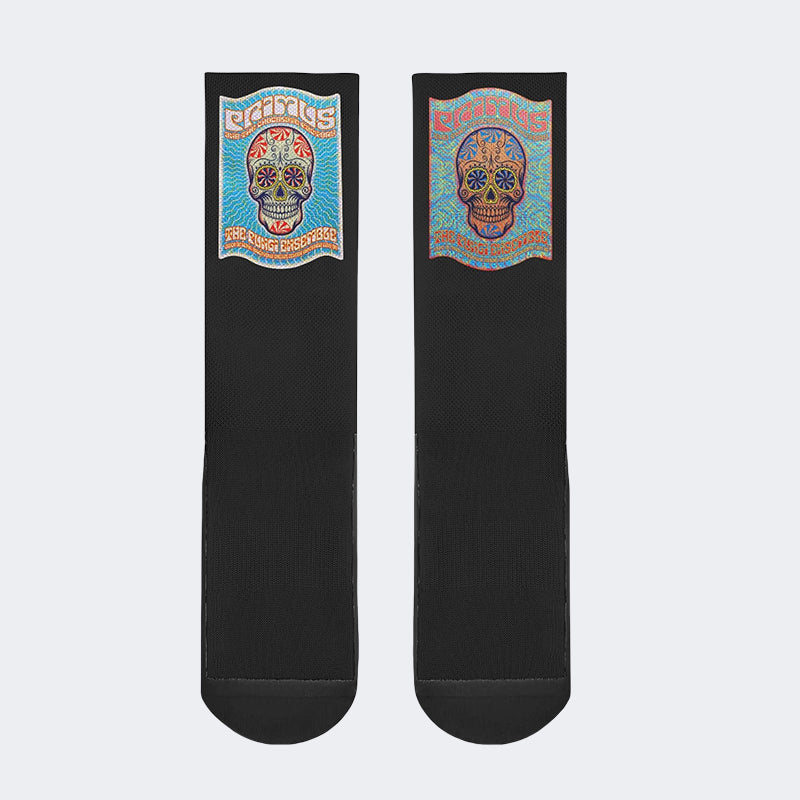 Unisex Skull Graffiti Art Print - Crew Socks