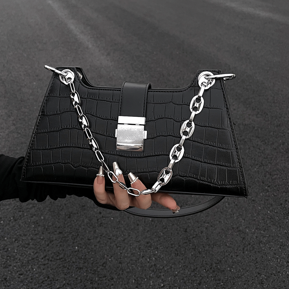 Crocodile Pattern Solid Color Shoulder Bag