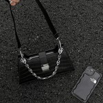 Crocodile Pattern Solid Color Shoulder Bag