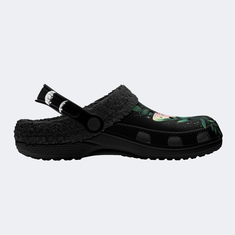 Fashionable Death Moth And Leaves Print Slippers/Sandals_02
