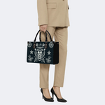 Retro Black Panther And Bow And Arrow Print Handbag_08