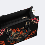 Vintage Eagle Catching Snake Handbag Factory Direct Sales_12
