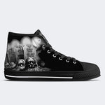 Unisex Horror-Druck - High Top Canvas