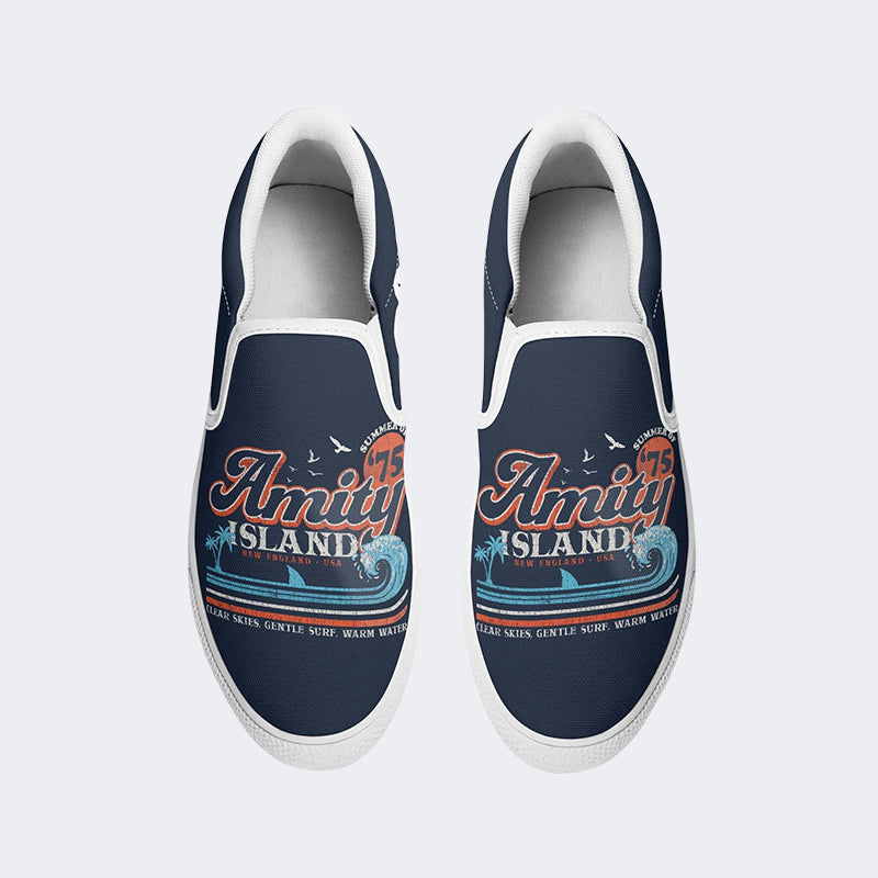 Amity Island Retro Unisex - Schlupfschuhe 