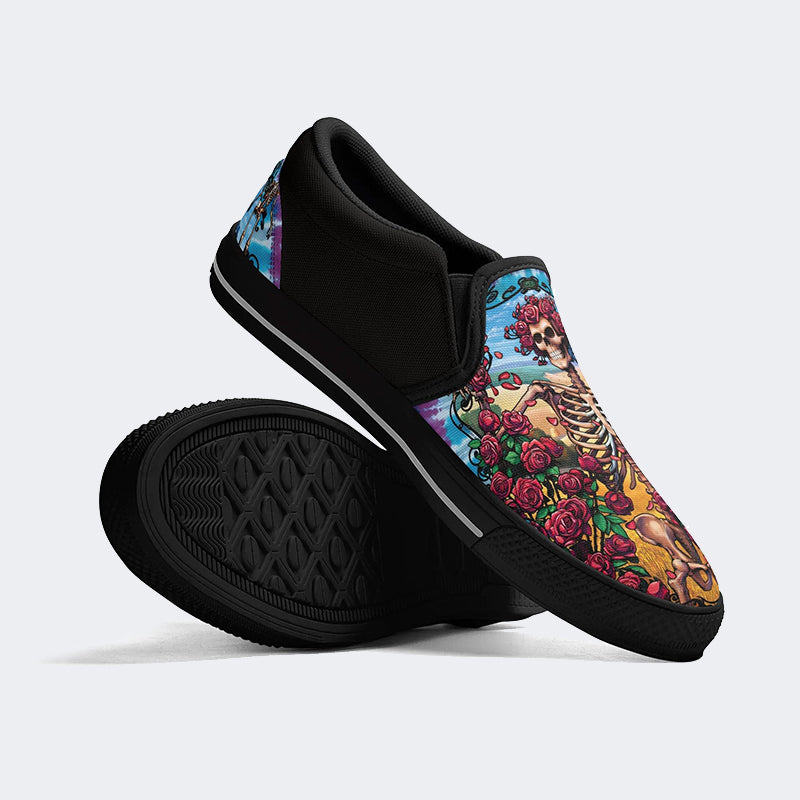 Unisex Tie Dye Skull Graphic Print - Slip On Shoes