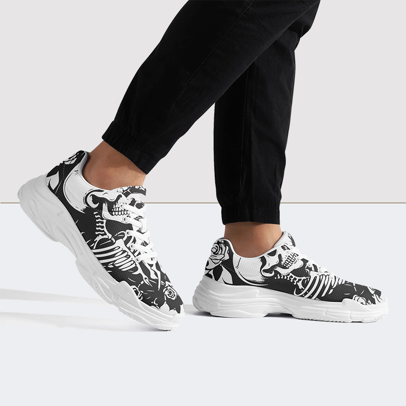 Klobige Sneakers mit Totenkopf-Print 