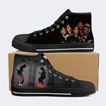 Hohe Segeltuchschuhe mit Michael Jackson-Print