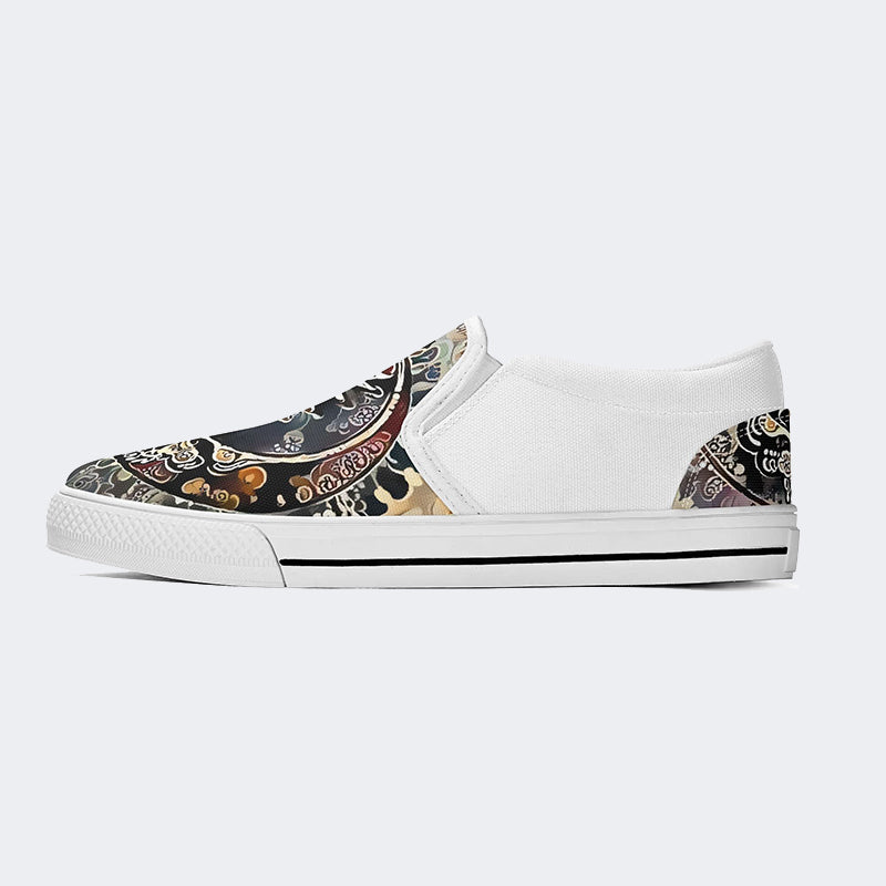 Unisex Retro Skull Graphic Print - Slip On Shoes