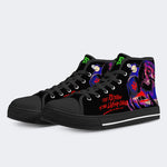 Unisex Horrorfilm-Druck - High Top Canvas