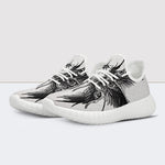 Figure Graphic Print Mesh Knit Sneakers