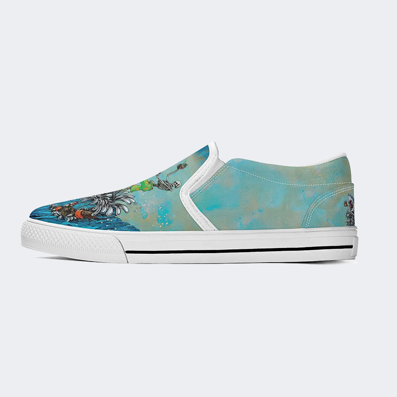 Unisex Skull&Shark Art Print - Slip On Shoes