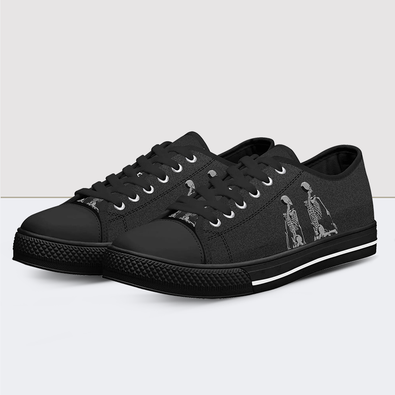 It’ll Pass Skull Low Top Canvas Shoes