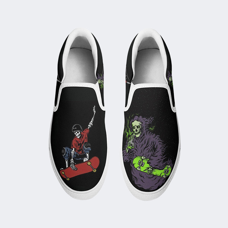 Skull Skateboard - Slip On Shoes