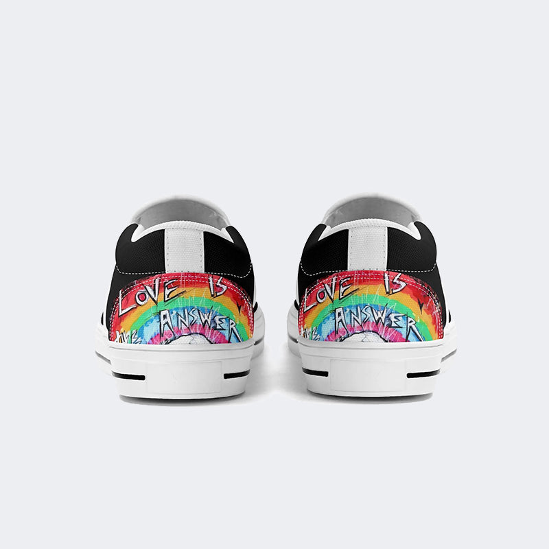 Love Is The Answer Skull Print - Slip On Shoes