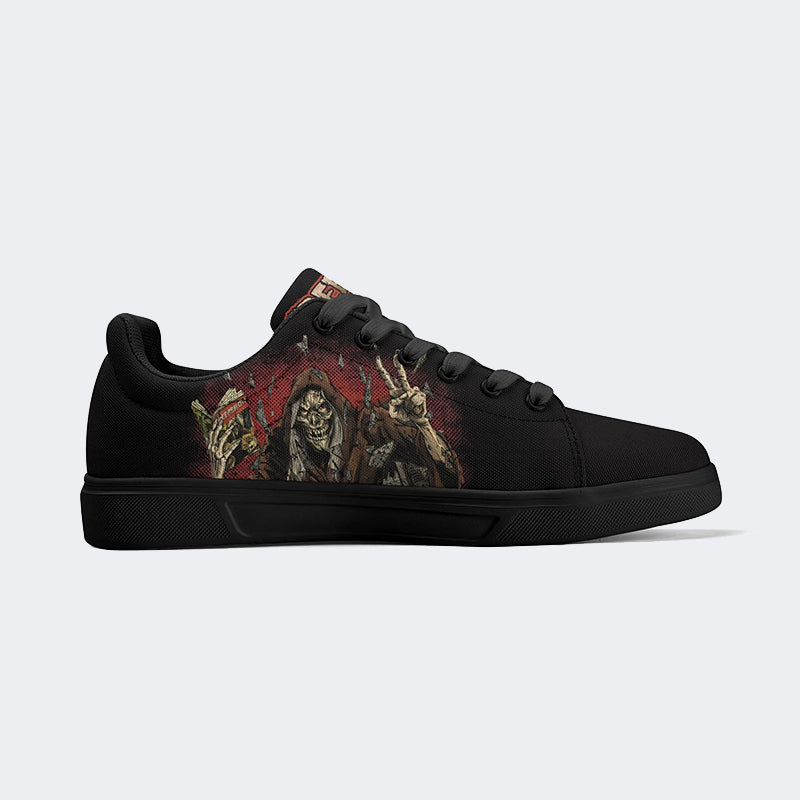 Horror Movie Vintage Graphic Print - Skateboard Sneakers