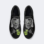 Chaussures à enfiler unisexes Tales Crypt Zombie Art Print 