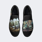 Horror Retro City Unisex - Slip On Shoes