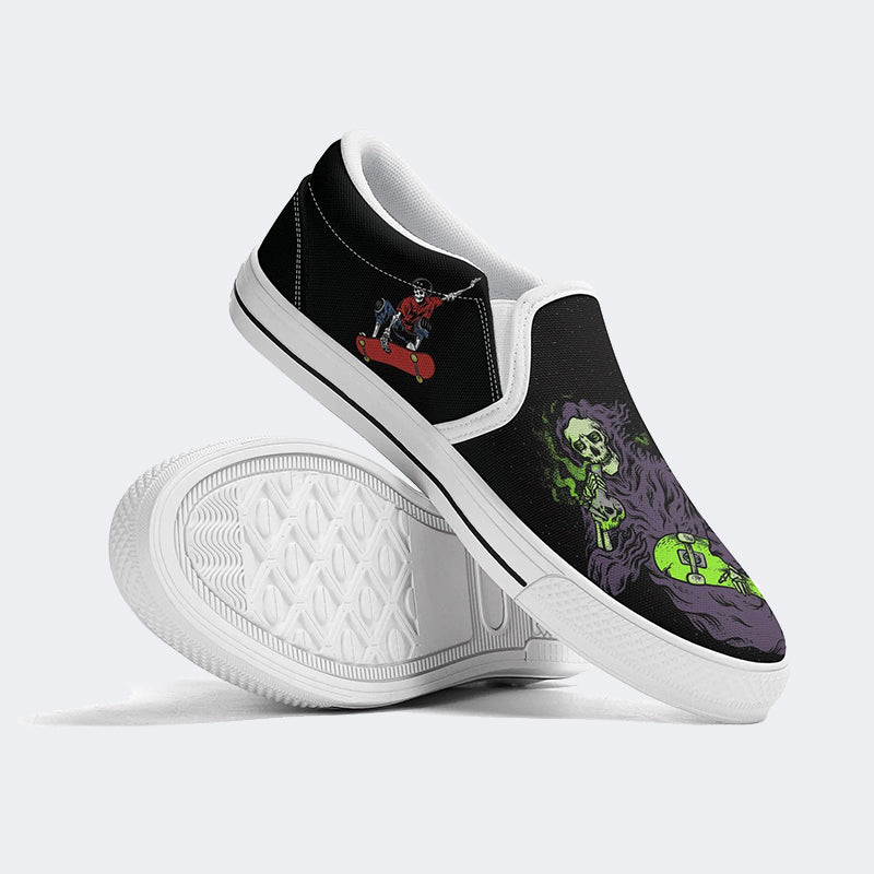 Skull Skateboard - Slip On Shoes