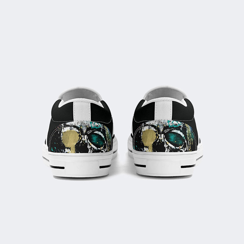 Unisex Skull Graphic Print - Slip On Shoes